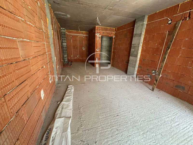 For Sale  2 bedroom Plovdiv , Yuzhen , 107 sq.m | 77491890 - image [2]