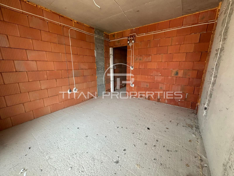 For Sale  2 bedroom Plovdiv , Yuzhen , 107 sq.m | 77491890 - image [3]