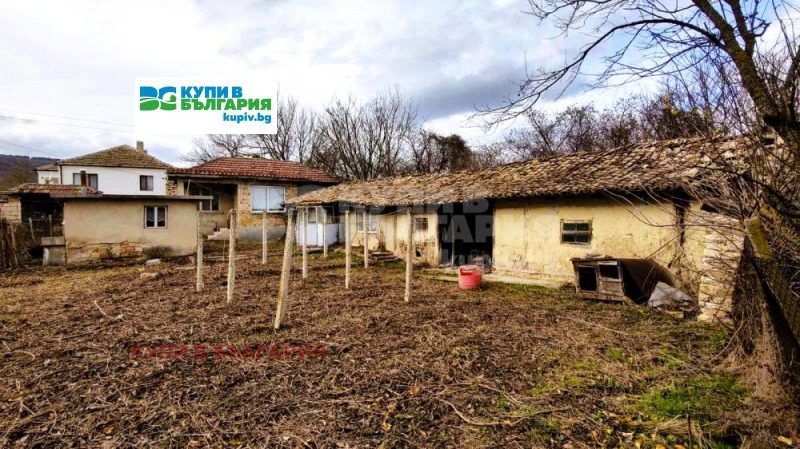 Продава КЪЩА, с. Невша, област Варна, снимка 13 - Къщи - 52224495