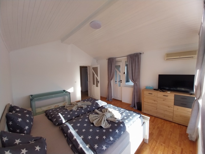 Продава КЪЩА, с. Рогачево, област Добрич, снимка 6 - Къщи - 53016569