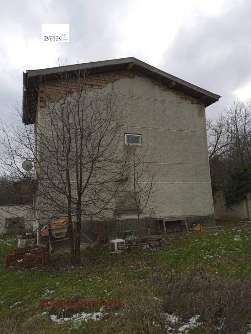 Продава КЪЩА, с. Болярци, област Варна, снимка 3 - Къщи - 53182712