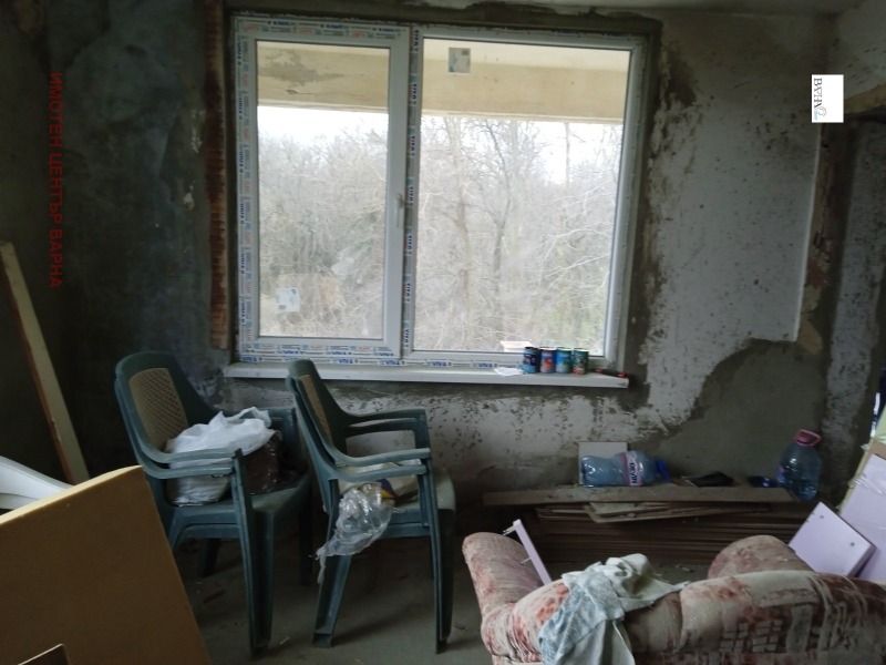 Продава КЪЩА, с. Болярци, област Варна, снимка 11 - Къщи - 53182712