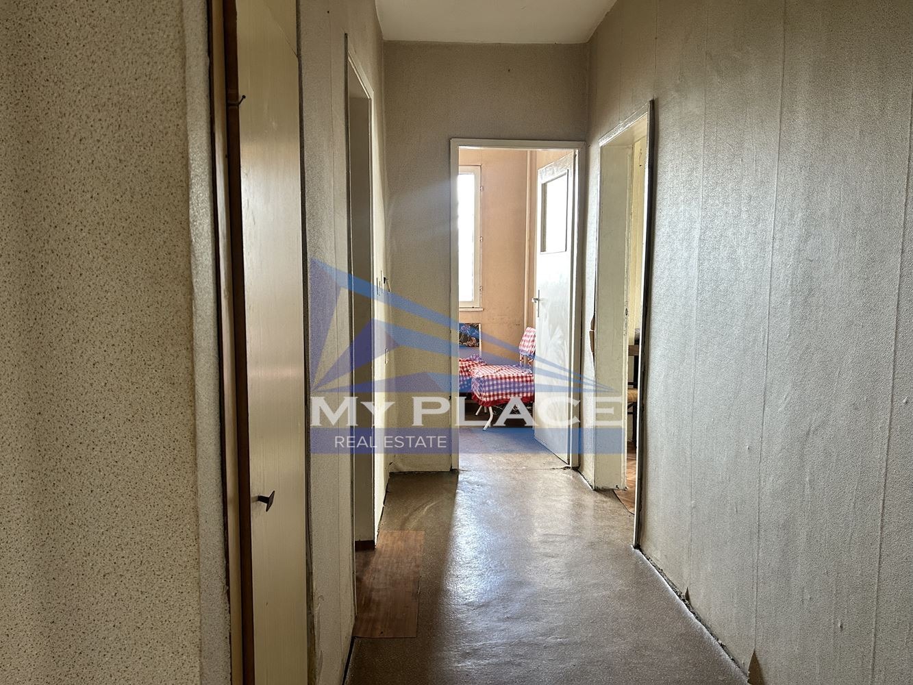 Продава 2-СТАЕН, гр. Шумен, 5-ти полк, снимка 4 - Апартаменти - 55199281