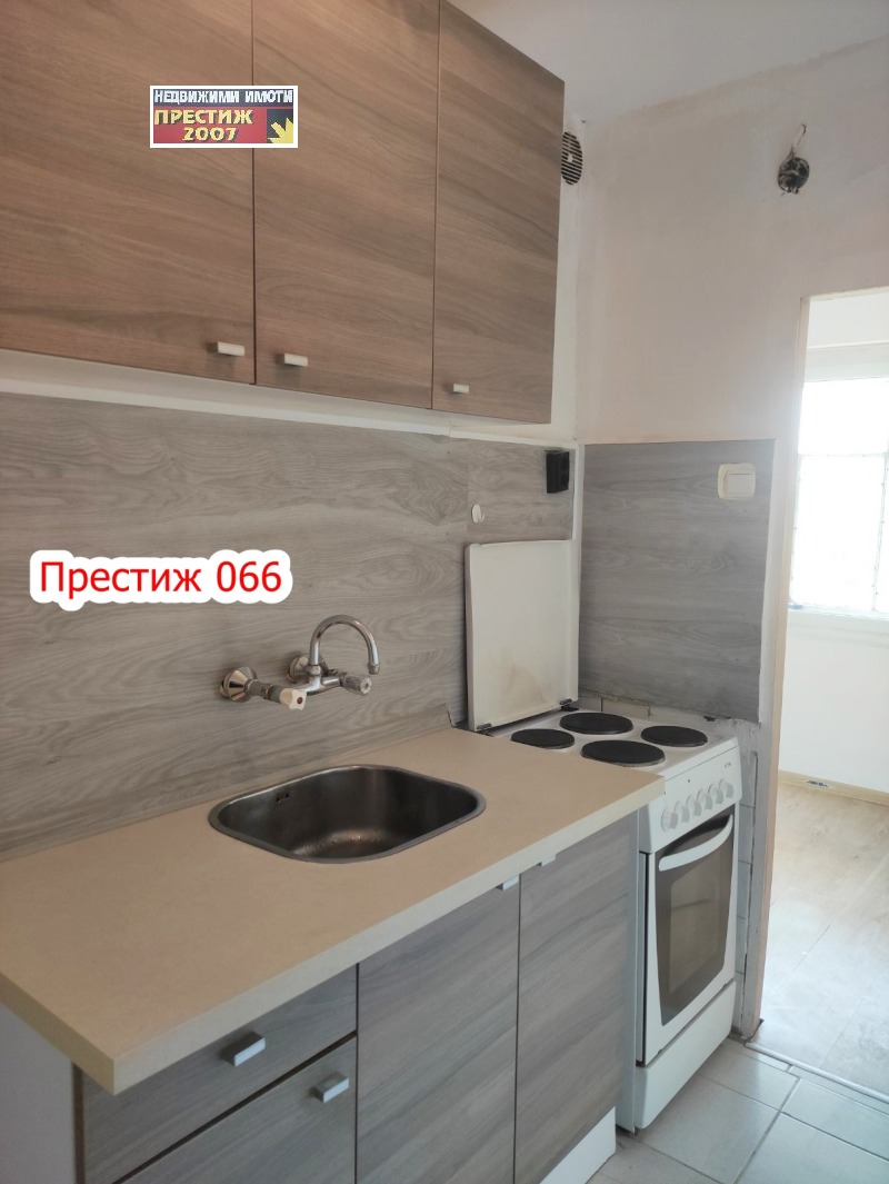 Продава 1-СТАЕН, гр. Шумен, Тракия, снимка 1 - Aпартаменти - 46906988