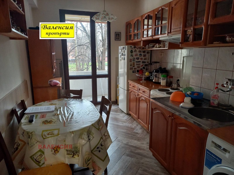 Продава 2-СТАЕН, гр. Враца, Център, снимка 7 - Апартаменти - 53184469