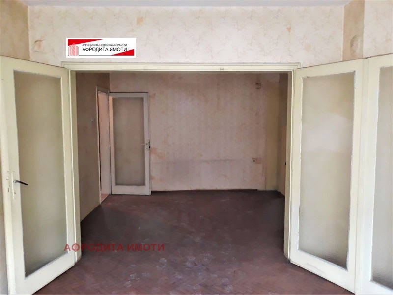 À venda  2 quartos Stara Zagora , Centar , 78 m² | 78839858 - imagem [3]