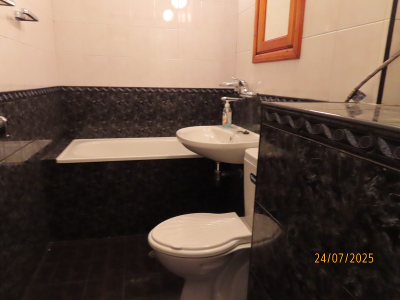 Till salu  2 sovrum Sofia , Dianabad , 61 kvm | 42672974 - bild [14]