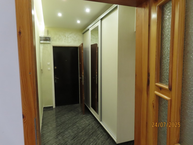 Till salu  2 sovrum Sofia , Dianabad , 61 kvm | 42672974 - bild [7]