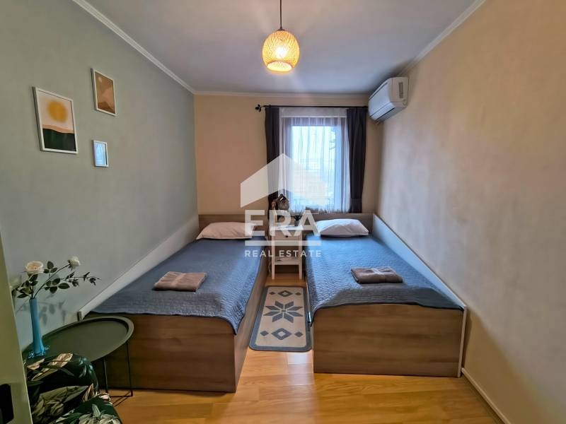 Продава ЕТАЖ ОТ КЪЩА, гр. Велико Търново, Стара част, снимка 6 - Етаж от къща - 53043835