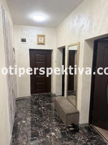 Продава ЕТАЖ ОТ КЪЩА, гр. Пловдив, Кючук Париж, снимка 6 - Етаж от къща - 54540349