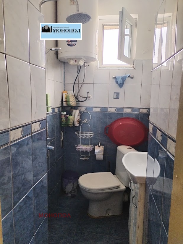 Продава КЪЩА, гр. София, Бенковски, снимка 14 - Къщи - 55534921