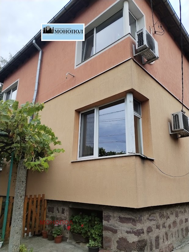 Продава КЪЩА, гр. София, Бенковски