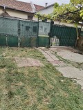 Продава КЪЩА, гр. София, Бенковски, снимка 4
