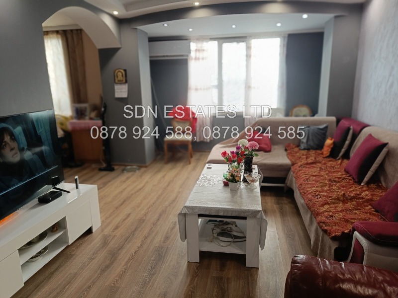 Продава ЕТАЖ ОТ КЪЩА в област Стара Загора, гр. Казанлък - 180 кв.м / 178 952.16 € » 350 000 лв., ЕС ДИ ЕН ЕСТЕЙТС ЕООД