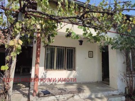 Продажба на имоти в с. Ръжена, област Стара Загора - изображение 1 