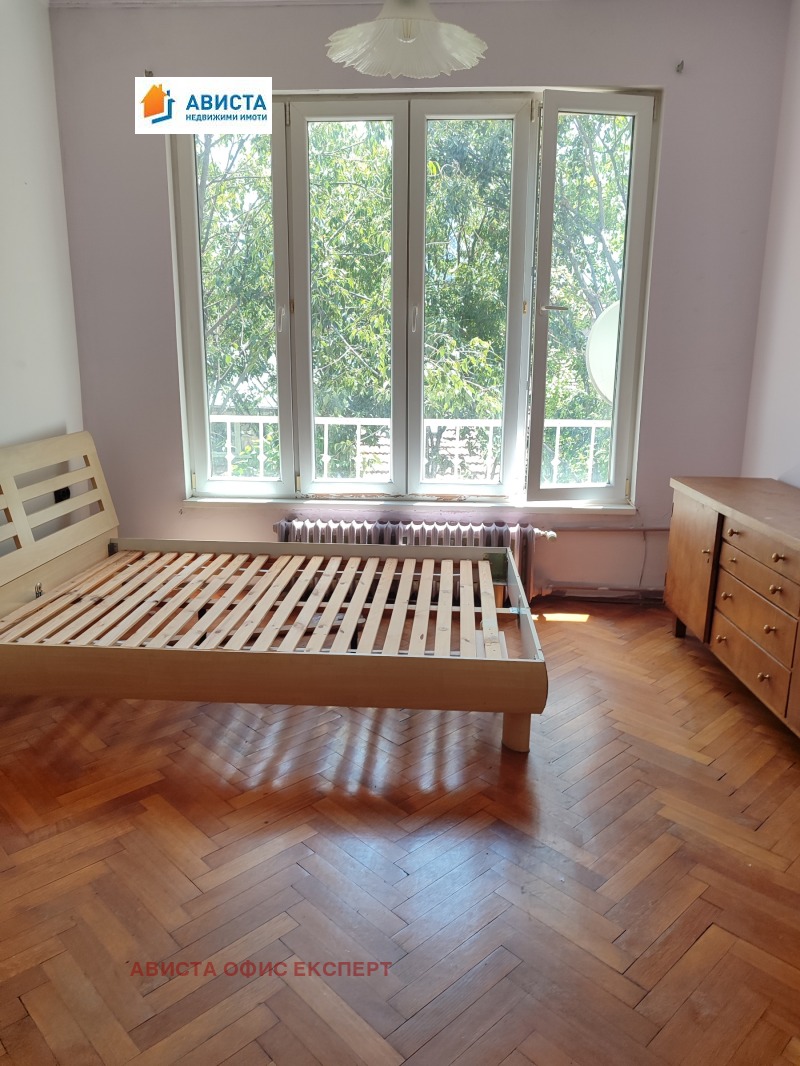 Продаја  1 спаваћа соба Софија , Центар , 72 м2 | 24106118 - слика [4]