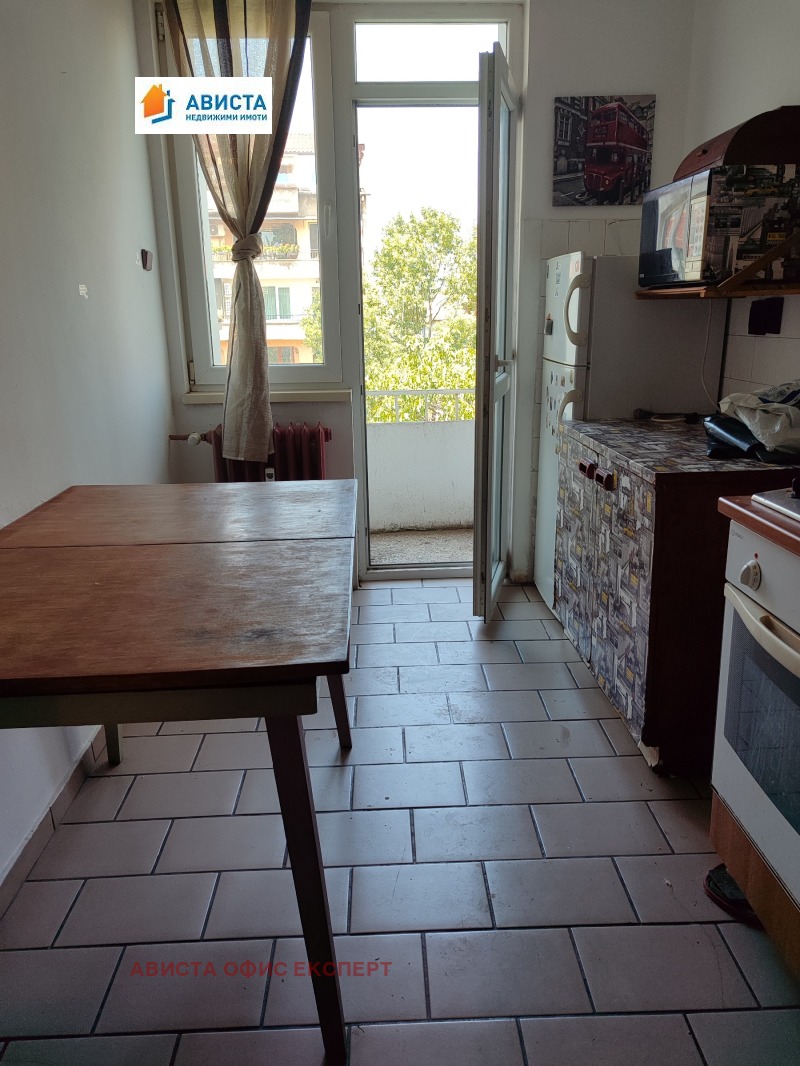 Te koop  1 slaapkamer Sofia , Tsentar , 72 m² | 24106118 - afbeelding [7]