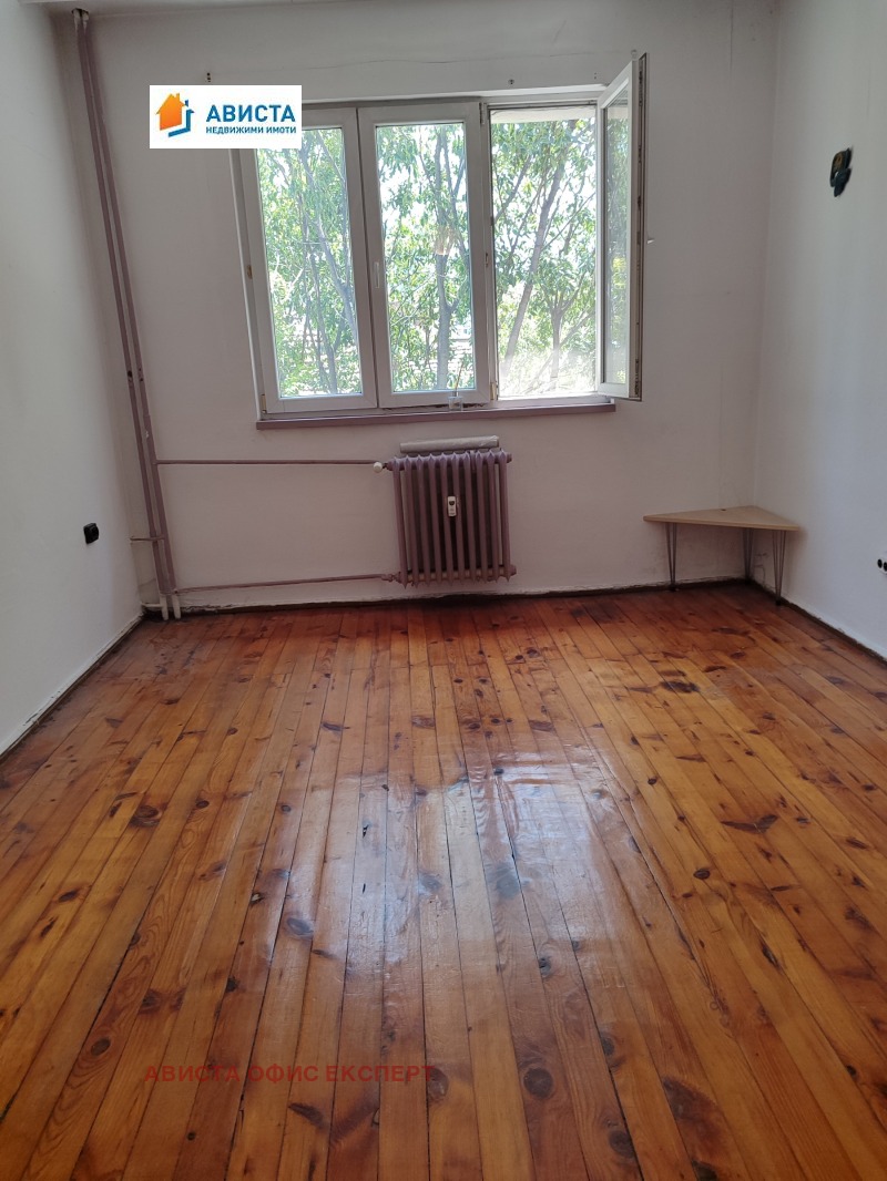 Te koop  1 slaapkamer Sofia , Tsentar , 72 m² | 24106118 - afbeelding [3]