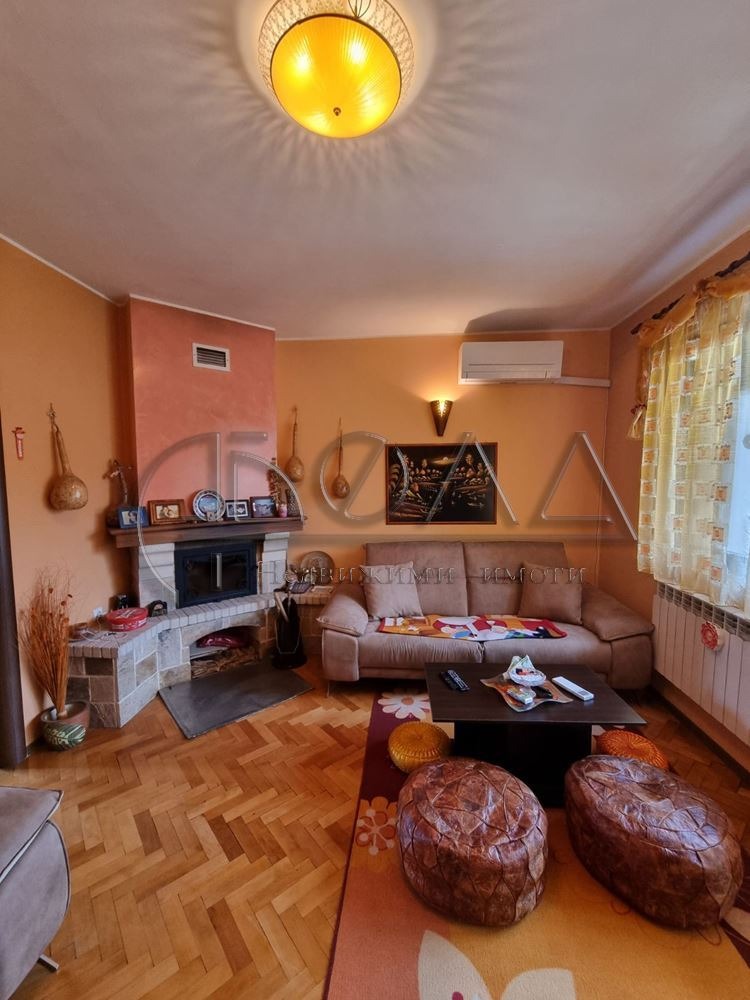Te koop  2 slaapkamers regio Kjoestendil , Dupnitsa , 100 m² | 65249685