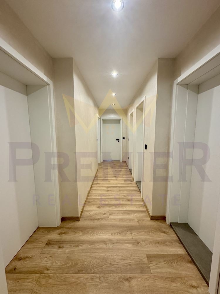 Продава  3-стаен град Варна , Гръцка махала , 116 кв.м | 62310329 - изображение [2]