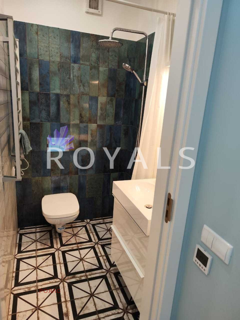 Продава 3-СТАЕН, гр. Варна, Бриз, снимка 8 - Апартаменти - 52537739