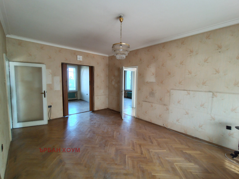 Zu verkaufen  3+ Schlafzimmer Sofia , Iztok , 136 qm | 69872031 - Bild [2]