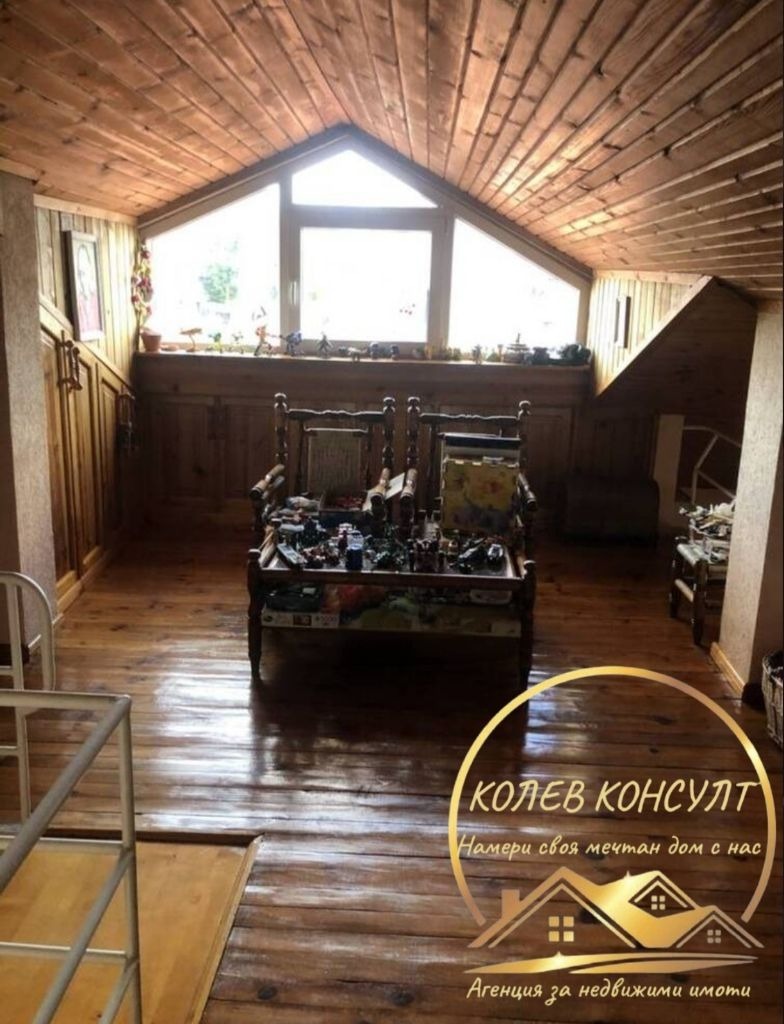 Продава ЕТАЖ ОТ КЪЩА, гр. Хасково, Училищни, снимка 10 - Етаж от къща - 54513151