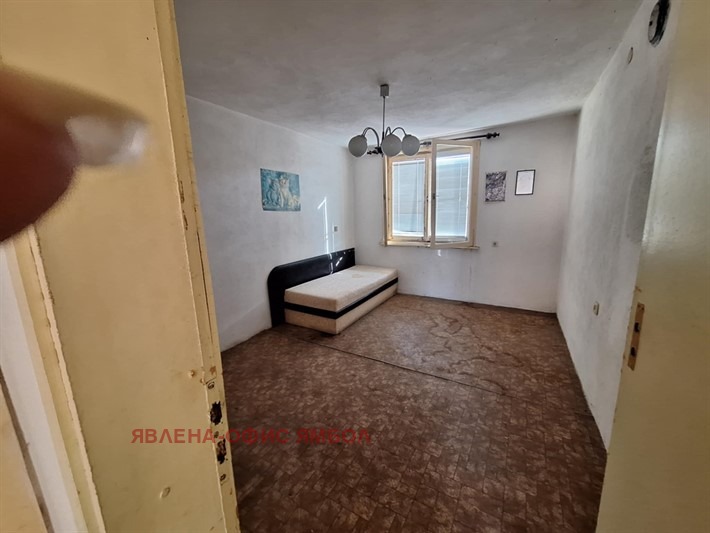 Продава КЪЩА, гр. Ямбол, Каргон, снимка 12 - Къщи - 52835804