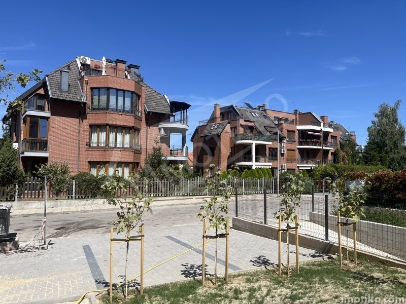 Продава ГАРАЖ, ПАРКОМЯСТО, гр. София, Витоша, снимка 3 - Гаражи и паркоместа - 55735924