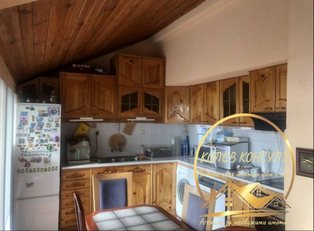 Продава ЕТАЖ ОТ КЪЩА, гр. Хасково, Училищни, снимка 4 - Етаж от къща - 54513151