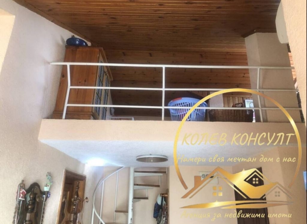 Продава ЕТАЖ ОТ КЪЩА, гр. Хасково, Училищни, снимка 5 - Етаж от къща - 54513151