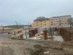 1 quarto Samara 3, Stara Zagora 2