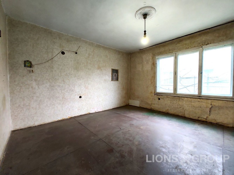 Продава КЪЩА, гр. Варна, с. Тополи, снимка 4 - Къщи - 53278281