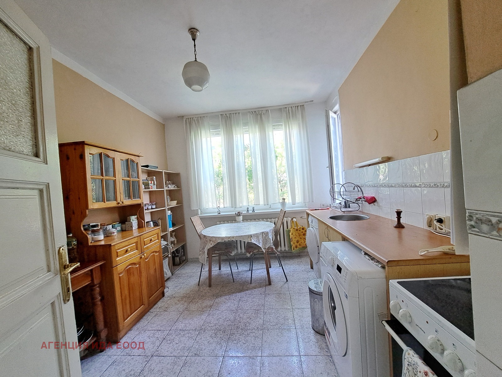 Продава 4-СТАЕН, гр. София, Център, снимка 7 - Апартаменти - 54881795