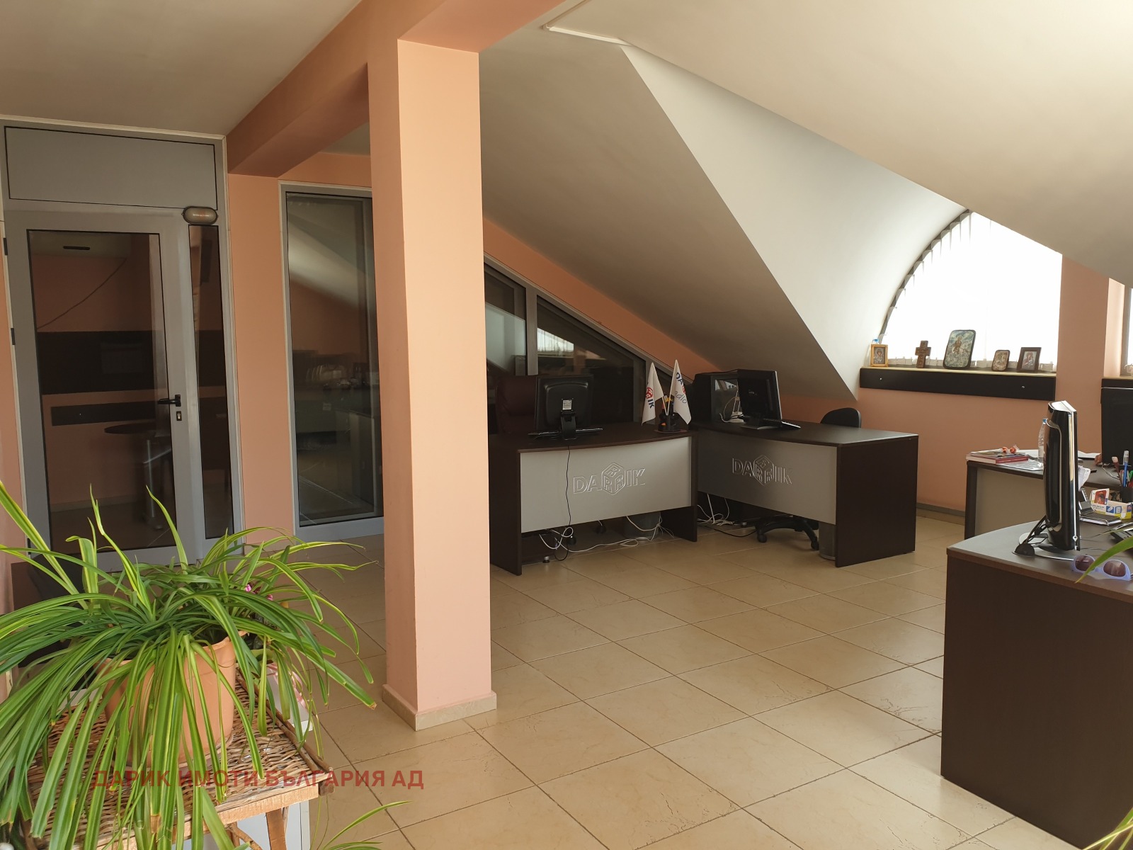 Продава ОФИС, гр. Сливен, Център, снимка 2 - Офиси - 53947191