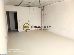 2 bedroom m-t Alen mak, Varna 8