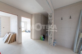 3+ ložnice m-t Pčelina, Varna 4
