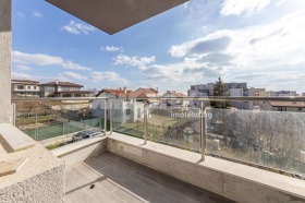 3+ ložnice m-t Pčelina, Varna 3