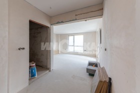 3+ ložnice m-t Pčelina, Varna 9