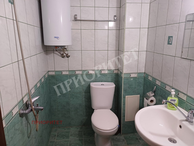 De vânzare  1 dormitor Varna , Vâzrajdane 1 , 67 mp | 30015532 - imagine [5]