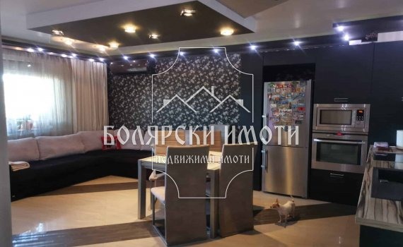 Продава  3-стаен град Велико Търново , Център , 103 кв.м | 63695842 - изображение [2]