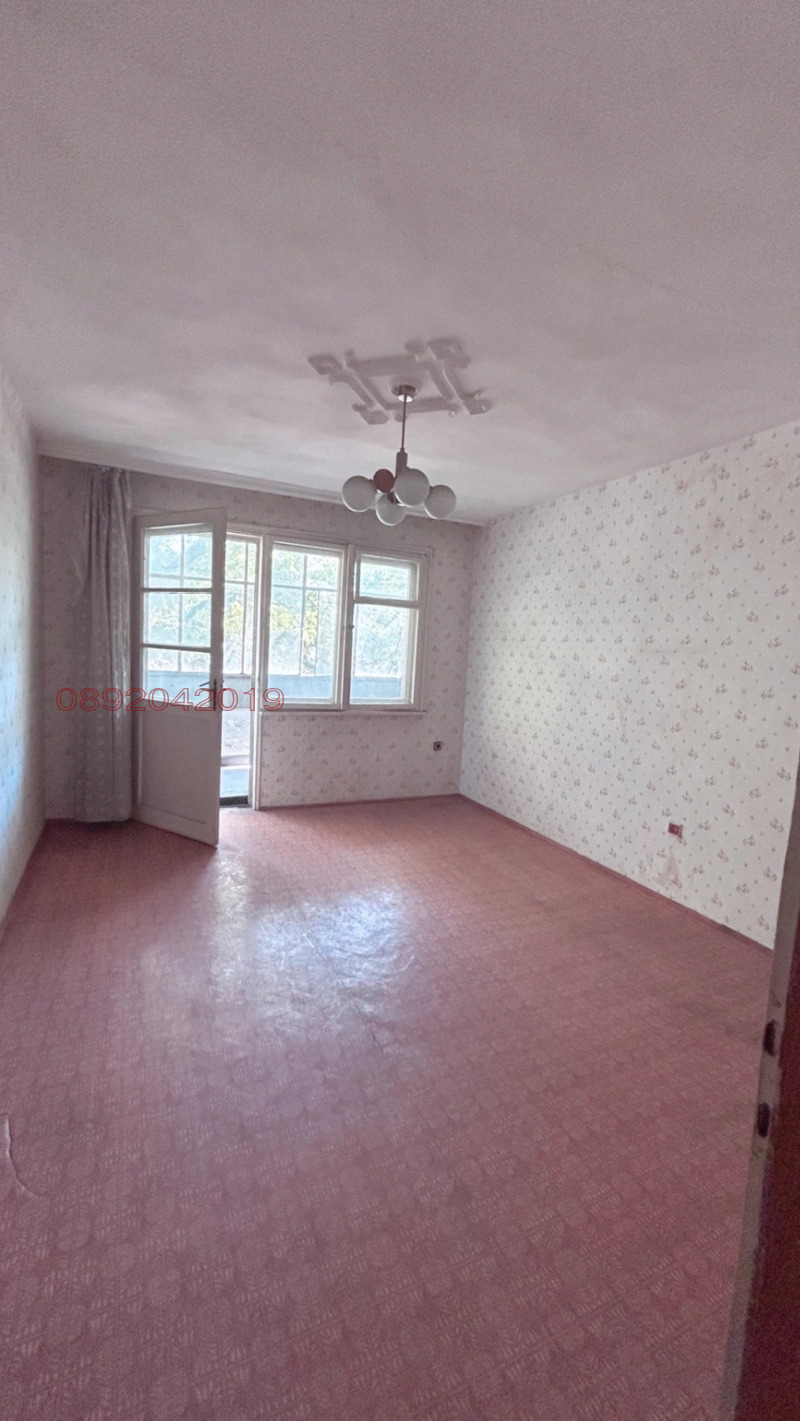 Eladó  3 hálószobás Plovdiv , Mladezski Halm , 114 négyzetméter | 77195339 - kép [3]