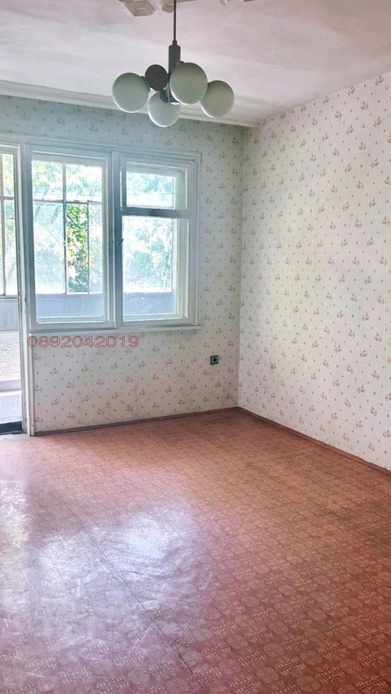 Eladó  3 hálószobás Plovdiv , Mladezski Halm , 114 négyzetméter | 77195339 - kép [6]