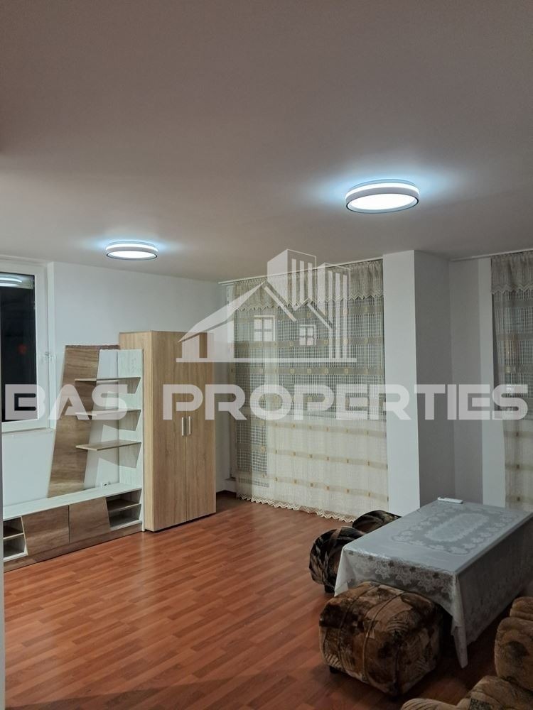 Продава МНОГОСТАЕН, гр. София, Овча купел