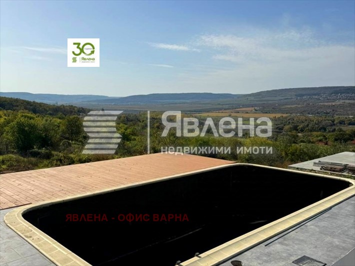 Продава КЪЩА, с. Оброчище, област Добрич, снимка 2 - Къщи - 49407795