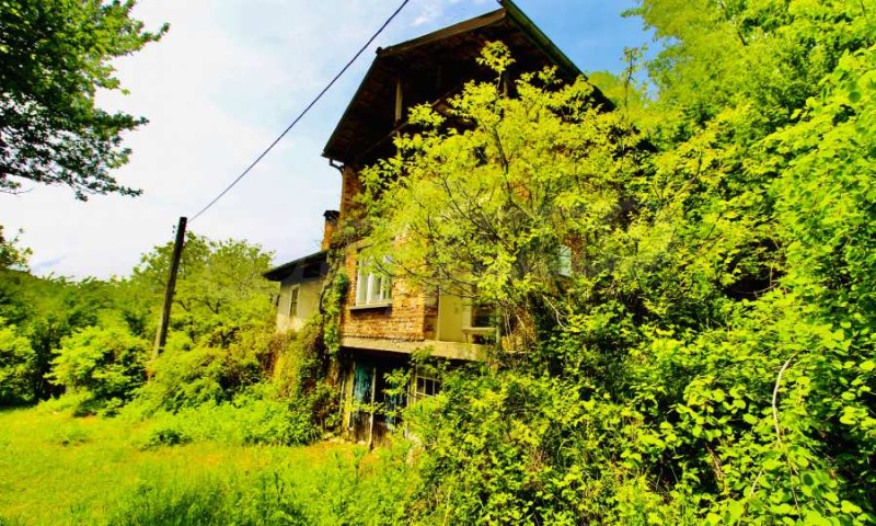 Продава КЪЩА, гр. Априлци, област Ловеч, снимка 3 - Къщи - 52302978