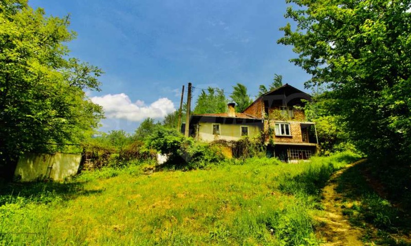 Продава КЪЩА, гр. Априлци, област Ловеч, снимка 4 - Къщи - 52302978