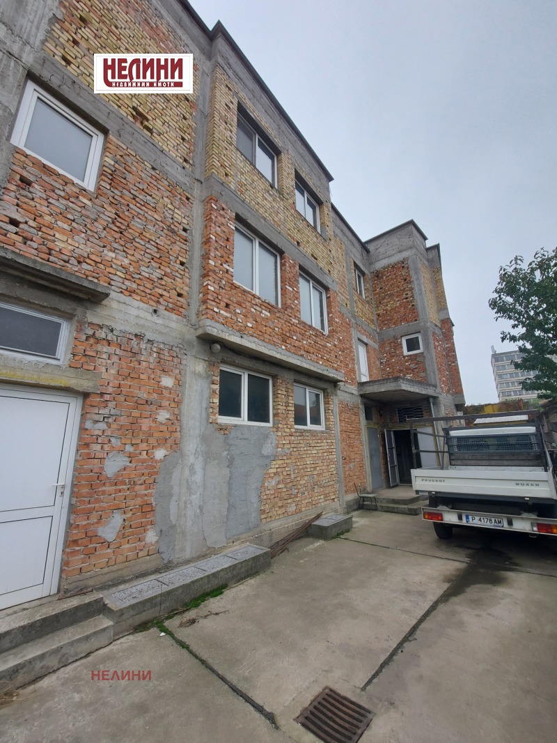 À venda  Construção industrial Ruse , Promichlena zona - Zapad , 1210 m² | 98110825 - imagem [12]