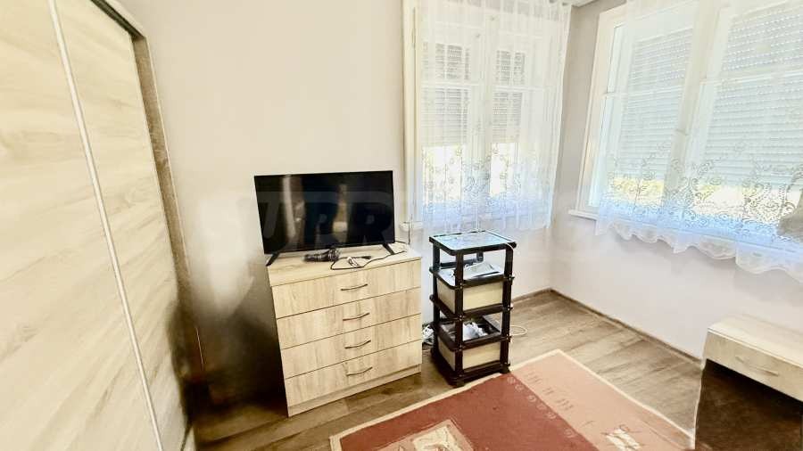 Продава КЪЩА, с. Поликраище, област Велико Търново, снимка 14 - Къщи - 53873650