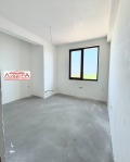 Продава КЪЩА, област Пловдив, с. Брестник • 287000 € / 561323.21 лв. • 58941702 4
